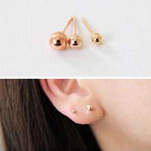 The Korean version of three sets of pearl earrings, ladies fashion jewelry store Plaid small jewelry Z1130 ear