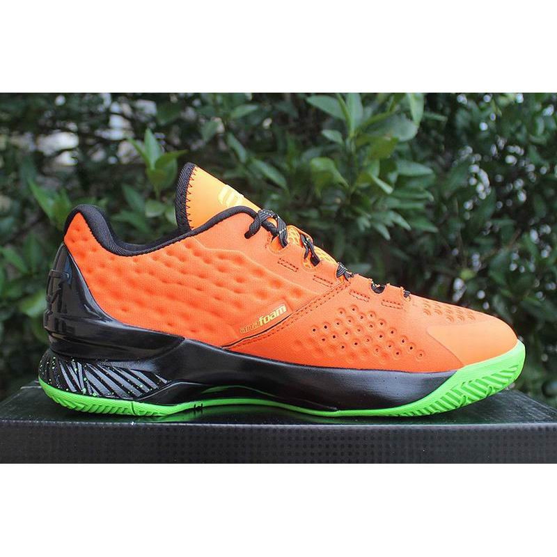 ua-stephen-curry-1-one-low-basketball-men-shoes-orange-black-green-002