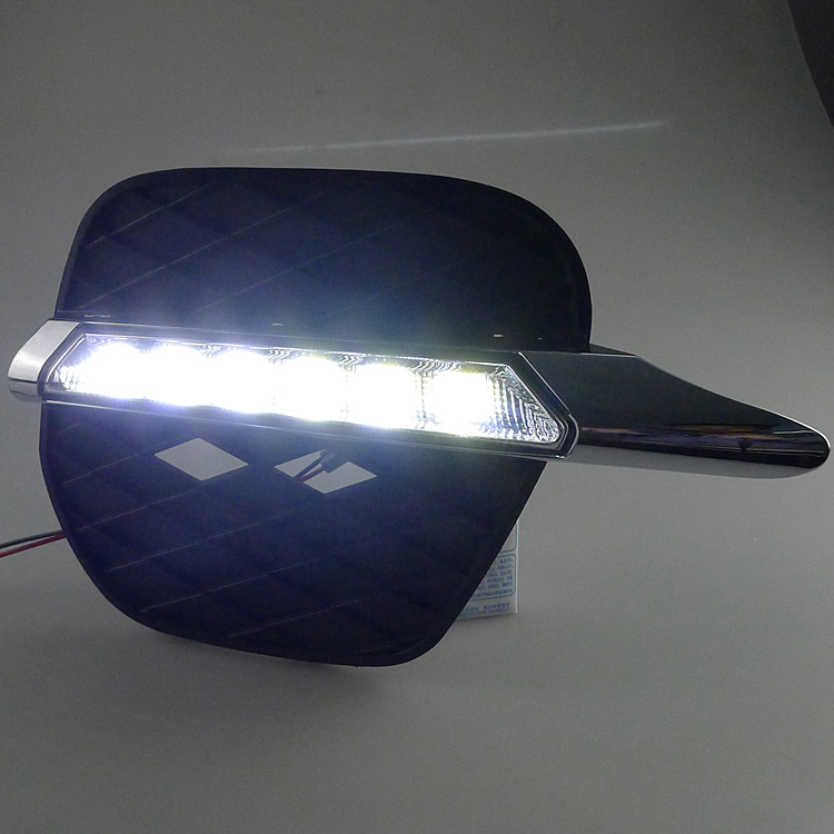 luckeasy LED for BMW E70 X5 2011 2012 daytime running lights  fence bar lamp