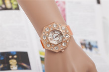 New brand quartz watch Fashion AD Watch Wrist watches Girl Leather minimalist trend of Leisure Sport