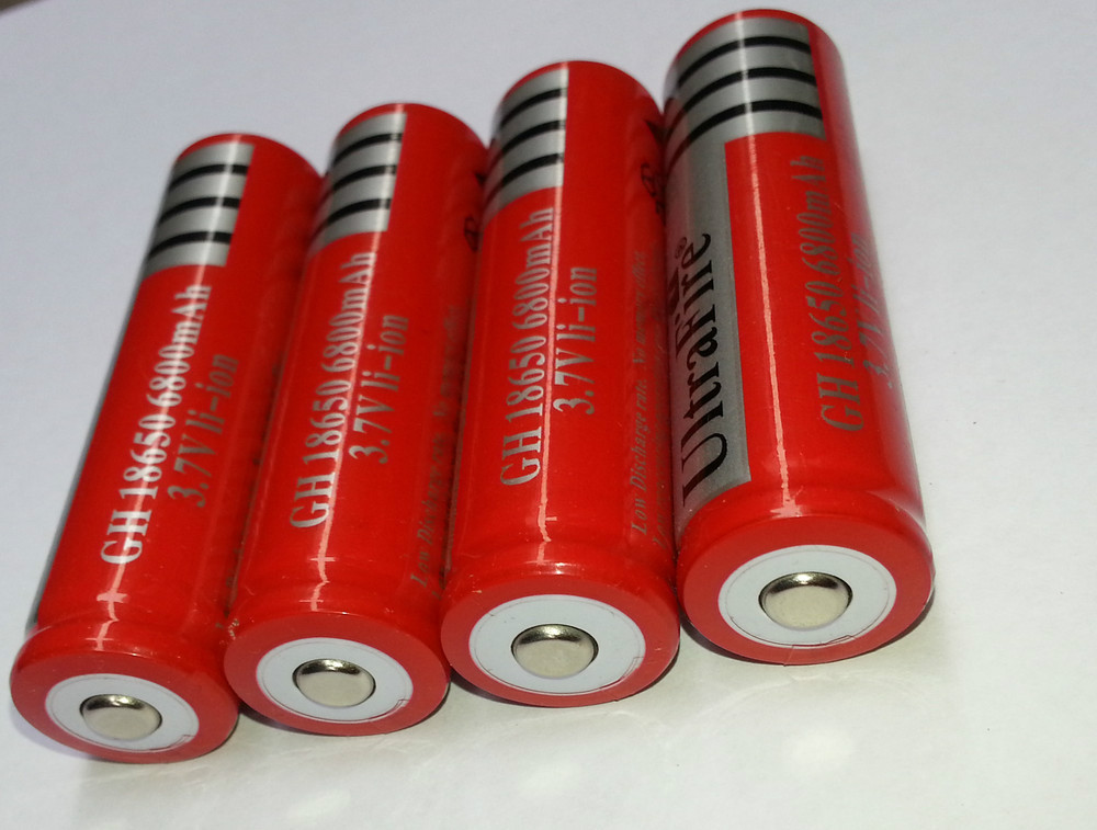 6Pcs lot 3 7V 18650 battery 6800mAh Li ion Rechargeable Battery for Flashlight 3 7v 18650