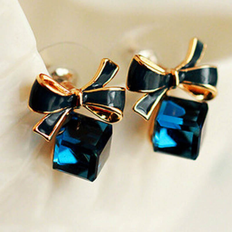 New 1 Pair New Women Bowknot Dangle Shiny Cube 3D Crystal Ear Studs Piercing Jewelry For