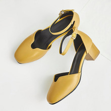 2016 New Large Size Women Square Heel Sandals Shoes Fashion Ankle Strap Buckle Women Casual Single Pumps White Yellow Black Z3.5