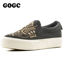 GOGC Studded Women Shoes Stud Canvas Shoes Women Causal Shoes Comfortable Thick Bottom Slip on Shoes for Women Slipony 2016 New