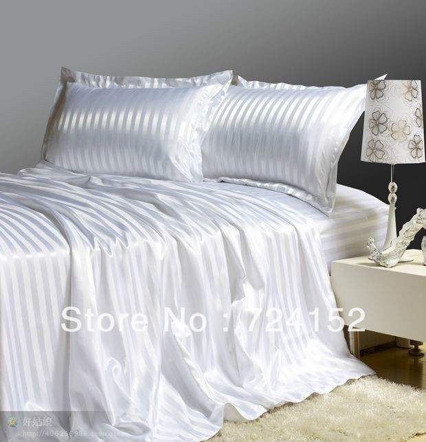 New arrival hot sale 4pcs silk feel BRAND guci printed bedding set quilt cover duvet cover set queen White segment of Hotel