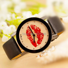 Nueva calidad de moda relojes de marca Sexy labial rojo rhinestone reloj de cuero del cuarzo de pulsera como regalo para para niñas SB034P