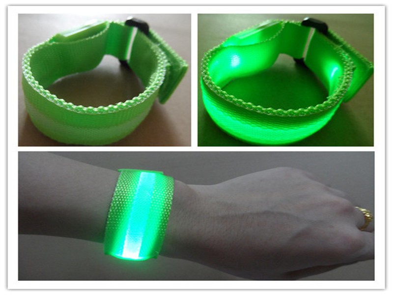 LED bracelet 015