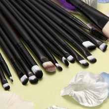 Free shipping 15pcs Pro Makeup Brush Set Kit Foundation Eyeshadow Mascara Lip Brush BSEL