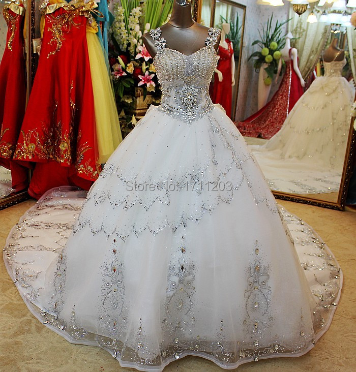Top Fashion 2015 Luxury Sparkly Crystal Beaded Bridal Wedding