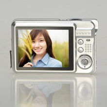 18MP CMOS 2 7 inch TFT LCD Screen HD 720P Digital Camera 8x Digital Zoom SD