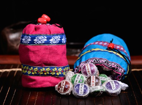 YoHere 50PCS bag Mini Pu er Yunnan Puer tea for Chinese tea With Gift Bag