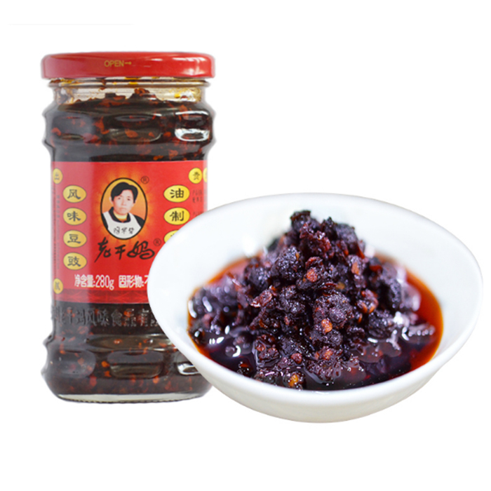 Eight bottles delicious black bean salted and chilli paste,hot chili