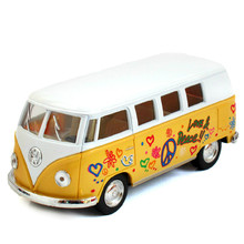 1:32 Scale Emulational Electric Alloy Diecast Models Car Toy Brinquedos Miniature Pull Back bus Doors Openable Kid Classical bus
