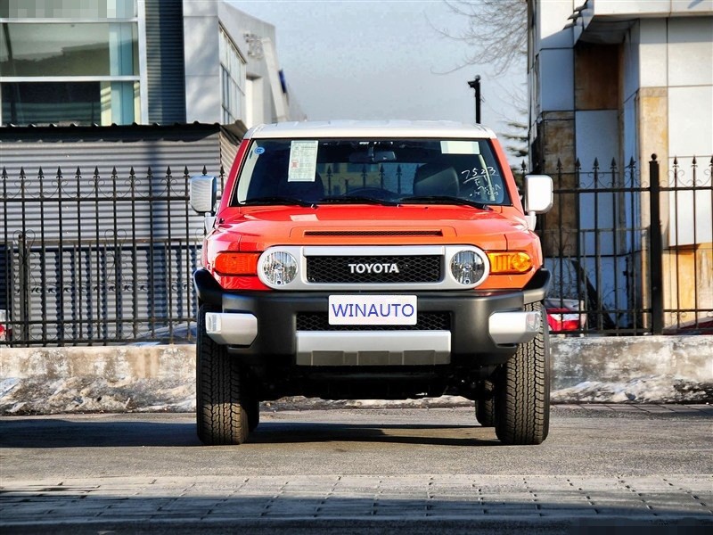 MCL109A Toyota FJ Cruiser (11-13) 7