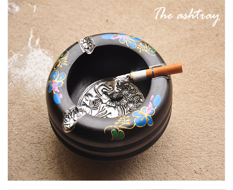 mini ashtray