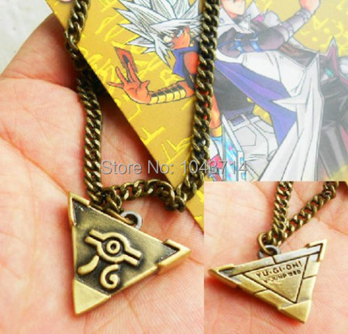 Yu Gi Oh Cosplay Yu-Gi-Oh MUTO YUGI AIBO ATUM Yugioh Pyramid Necklace Triangle Pendant Necklace