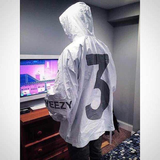 yeezus tour 3 windbreaker