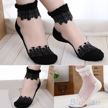 1 Pair New Ultrathin Transparent Beautiful Crystal Lace Elastic Short Socks 2KFI