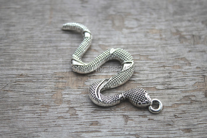 Sterling Silver antique Enroulé Serpent Charm