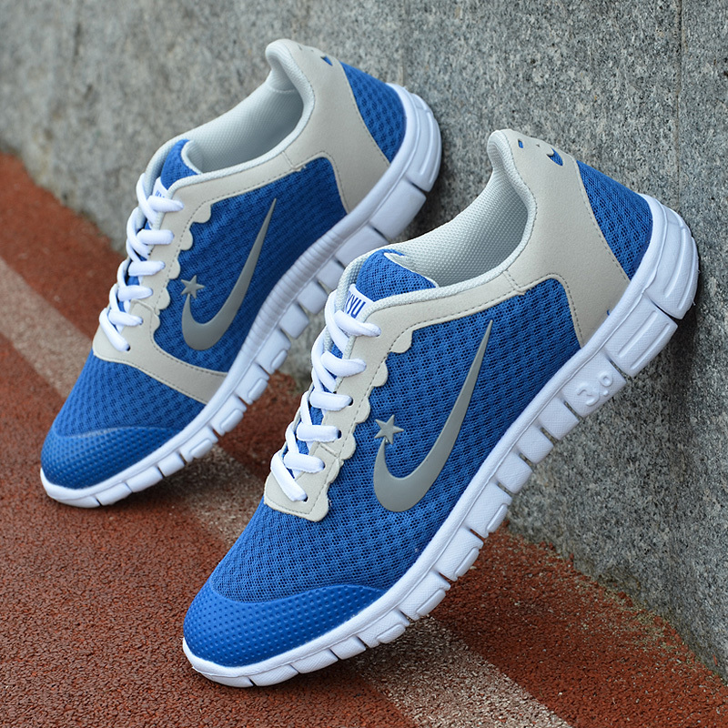 ultra lightweight shoes