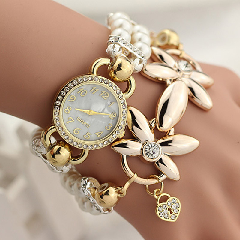 New Fashion Luxury Pearl Bracelet Quartz Watches Women Casual Watch Women Wristwatches Relogio Feminino Reloj Mujer Clock XH0507