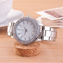 relojes mujer 2015 Women Watches Famous Brands Silver Round Analog Rhinestones Quartz Watch Women Ladies Wristwatch