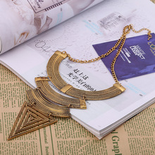 Ethnic Custom Geometric Triangle Maxi Necklace Ancient Gold Silver Retro Exaggerated Accessories Jewelry For Women Wholesale