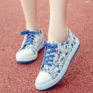 2014 New autumn small broken flower low canvas shoes for casual and comfortable flat shoes women
