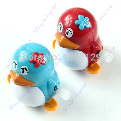 Гаджет    S111  Free Shipping 1 PIECES New  Lovely Funny Children Kids Toy  Walk Penguins Clockwork Wind Up Party Toy free shipping None Игрушки и Хобби