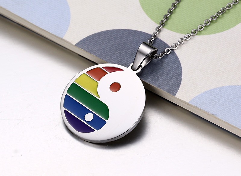 Rainbow-Jewelry-For-Women-Men-Stainless-Steel-Tai-Chi-Bagua-Design-Gay-Pride-Necklaces-Pendants-Jewelry-Wholesale (3)