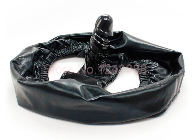 Leather strap for penis pumping