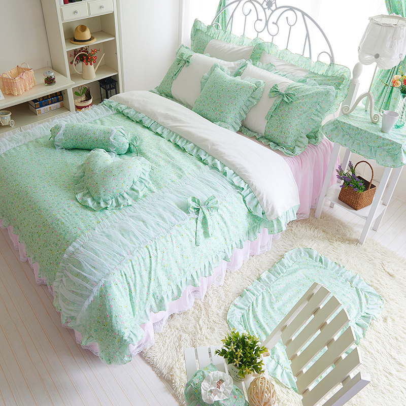 Bedding sets, Lace bedding, Bed covers