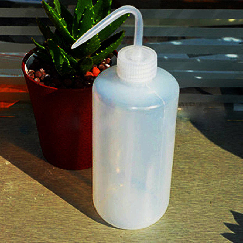 250/500/1000ml NEW Plastic Squeeze Bottle Sauce Oil Water Dispenser Diffuser For Watering Tools