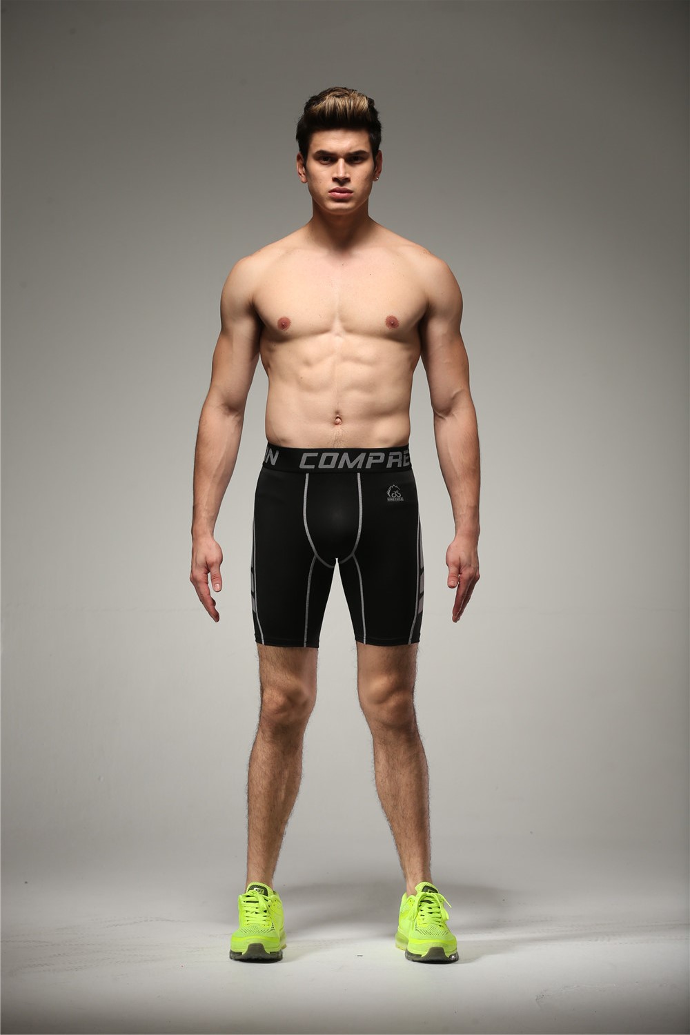 Mens Compression Shorts Tights Base Layer Sports Running Outdoor Soccer  Basketball Football Tights Men Summer Sports Gym Shorts From Luojinwei,  $19.56