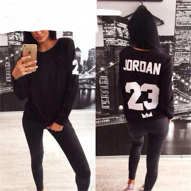 mujer con jordan mujer con jordan