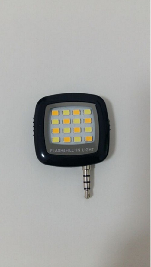 Description Picture 6 of itemHot Self-photographed lighting Phone Supplementary lights Phone external lighting Phone photography Assist lighting lamp bulb