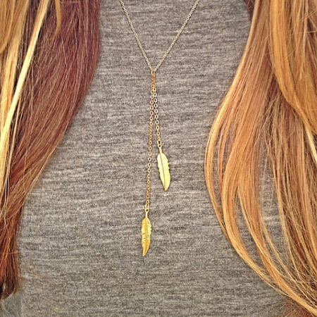 YP0793 Simple design feather pendant necklace hotsale product sufficient gold and silver alloy jewelry 