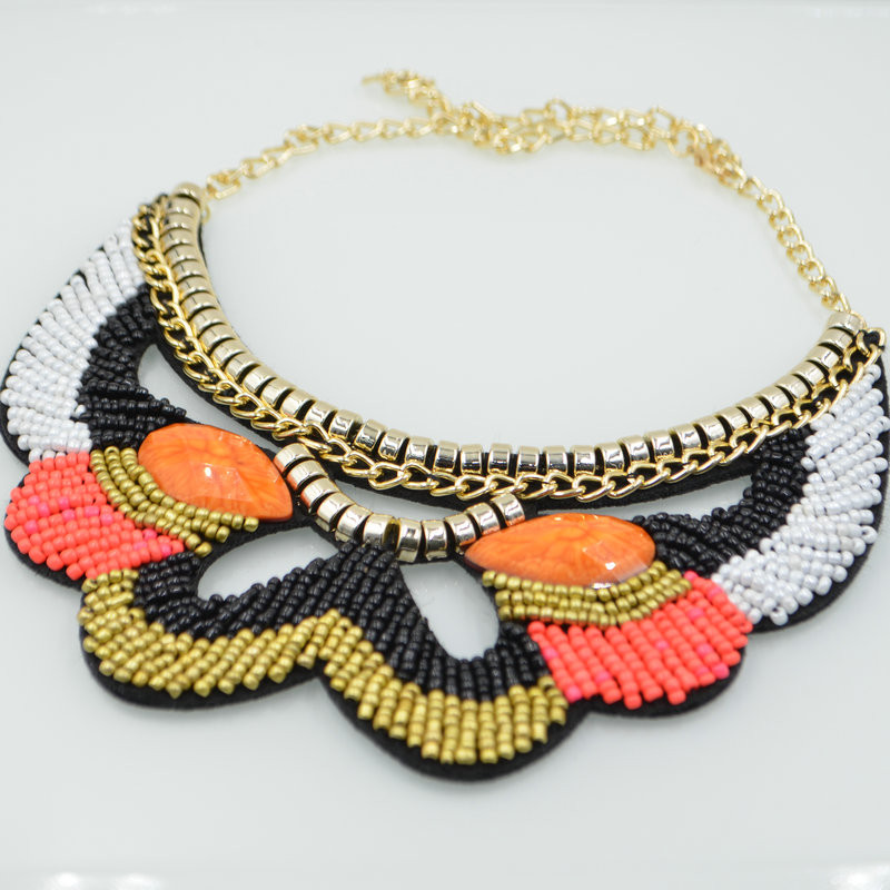 New-handmade-Embroidery-Collar-trendy-Ethnic-Collares-Colorful-Beadwork-Pendant-resin-statement-Necklace-For-Women-Jewelry