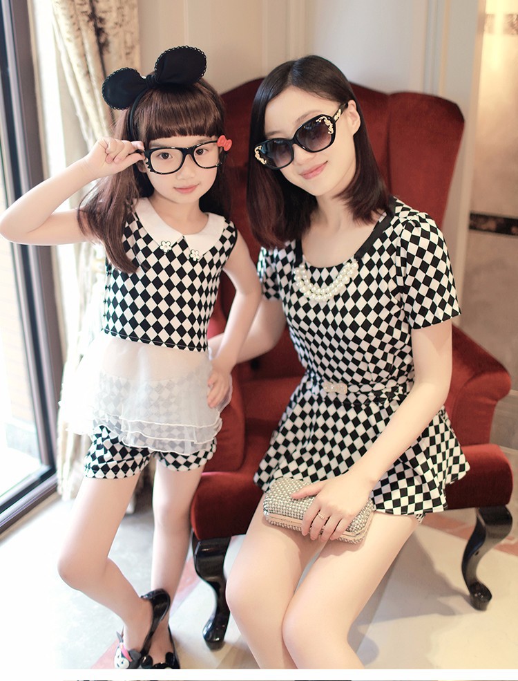 New Arrival 2015 Mother and Daughter Dresses Classic Plaid White and Black Casual Summer Dress (8)