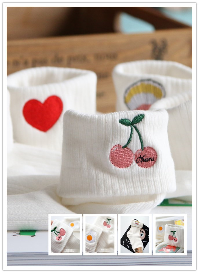 women\'s socks Sentimental time Japanese embroidery...