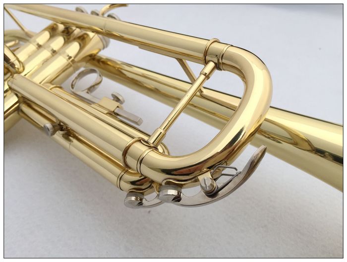 2021 Wholesale Brand New Bach Professional BB Trumpet Model Bach TR600