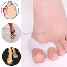 1Pair Silicone Gel foot fingers Two Hole Toe Separator Thumb Valgus Protector Bunion adjuster Hallux Valgus Guard feet care OOk
