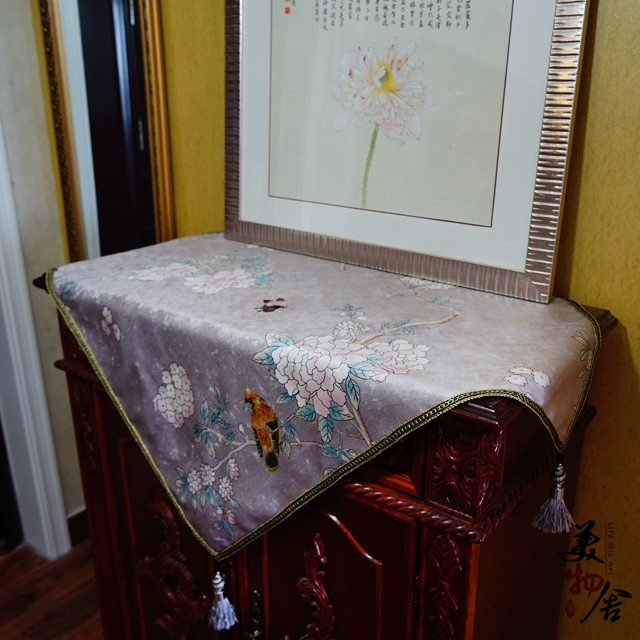 Thick Silver Embroidery Bird Flower Refrigerator Dresser Night Table Thick Silver Embroidery Bird Flower Refrigerator Dresser Night Table Cloth Cover Wedding Room Sofa Home Hotel