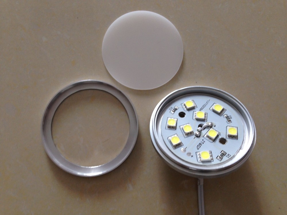 lowes kitchen puck light
