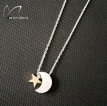 2015 Stainless Steel Jewelry Gold Silver Dainty Crescent Moon and Tiny Star Pendant Necklace for Women