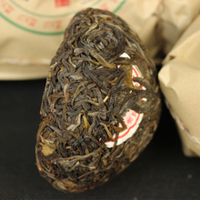 Old Premium 100g raw puer tea Yunnan menghai 100g puer Old pu er Tea Tree Materials
