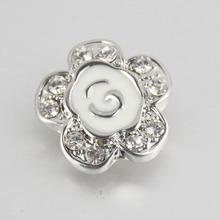 30 pcs/lot flower 18mm metal snap button Wrist watches for women M565 bracelet bead charm one direction famous brand jewelry