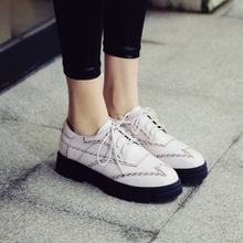 High Quality 2016 Genuine Leather Flats Shoes Fashion Western Style Flats Spring Thick Sole Platform Shoes