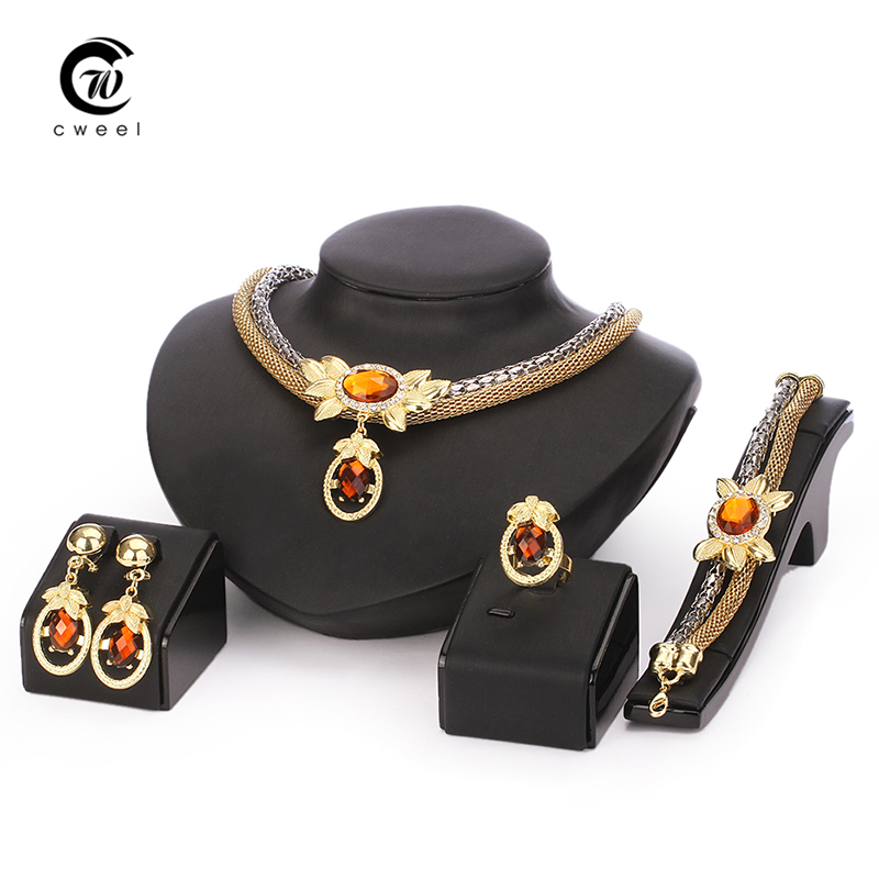 http://g01.a.alicdn.com/kf/HTB1zmKvIXXXXXbkXXXXq6xXFXXXM/African-Beads-Jewelry-Sets-Wedding-Accessories-Costume-Women-Party-Gold-Plated-Crystal-indian-Dress-Necklace-Bangle.jpg