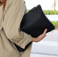 Kpop Fashion knitting women’s clutch bag PU leather women envelope bags clutch evening bag Clutches Handbags black free shipping